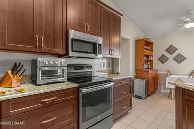 Paytas Built & Well Maintained 3 Bedroom 2 Bath home in sought on Spruce Creek Golf Club in Florida - for sale on GolfHomes.com, golf home, golf lot