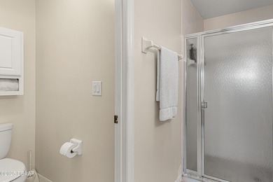 Paytas Built & Well Maintained 3 Bedroom 2 Bath home in sought on Spruce Creek Golf Club in Florida - for sale on GolfHomes.com, golf home, golf lot