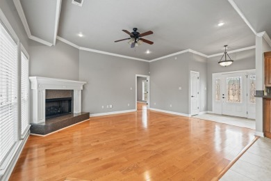 Welcome to this delightful one-level home located next to the on Coronado Golf Course in Arkansas - for sale on GolfHomes.com, golf home, golf lot
