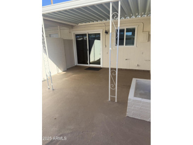 Step into this beautifully updated 1 bedroom, 1 bathroom condo on Sun City Country Club in Arizona - for sale on GolfHomes.com, golf home, golf lot
