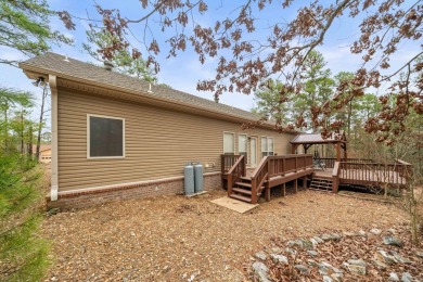Welcome to this delightful one-level home located next to the on Coronado Golf Course in Arkansas - for sale on GolfHomes.com, golf home, golf lot