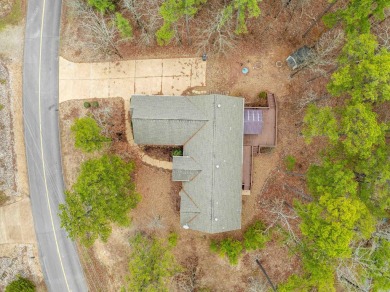 Welcome to this delightful one-level home located next to the on Coronado Golf Course in Arkansas - for sale on GolfHomes.com, golf home, golf lot