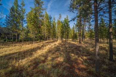 Discover one of the last remaining opportunities to build your on Sunriver Woodlands Golf Course in Oregon - for sale on GolfHomes.com, golf home, golf lot