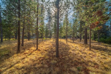 Discover one of the last remaining opportunities to build your on Sunriver Woodlands Golf Course in Oregon - for sale on GolfHomes.com, golf home, golf lot