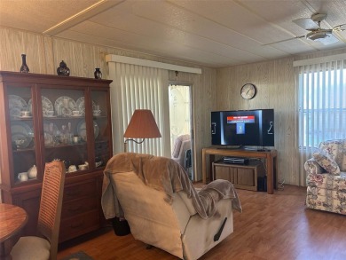 READY TO GO!  This spacious Florida home is ready for a new on Largo Golf Course in Florida - for sale on GolfHomes.com, golf home, golf lot