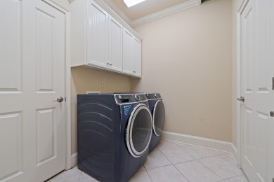 Don't miss this one of kind National Village II Townhome in on Reynolds Lake Oconee - The Oconee in Georgia - for sale on GolfHomes.com, golf home, golf lot