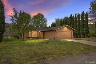 This beautifully updated 3-bedroom, 2-bathroom home offers 1,214 on Oak Tree Country Club in California - for sale on GolfHomes.com, golf home, golf lot