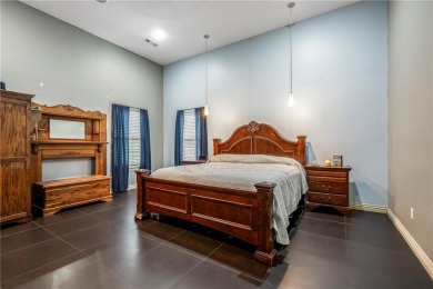 Welcome to your private escape in Bella Vista, Arkansas! Tucked on Bella Vista Country Club - Highlands in Arkansas - for sale on GolfHomes.com, golf home, golf lot
