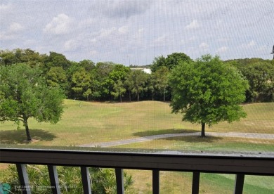 PRICE REDUCED FOR QUICK SALE . 
VERY SPACIOUS OWNER OCCUPIED  2 on  in Florida - for sale on GolfHomes.com, golf home, golf lot