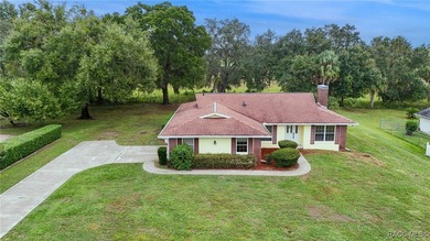This house may be older, but it has good bones and has been on LakeSide Country Club in Florida - for sale on GolfHomes.com, golf home, golf lot