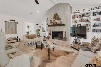 Welcome to this Traditional, with a Modern flare, home that has on Hide-A-Way Lake Golf Course in Texas - for sale on GolfHomes.com, golf home, golf lot