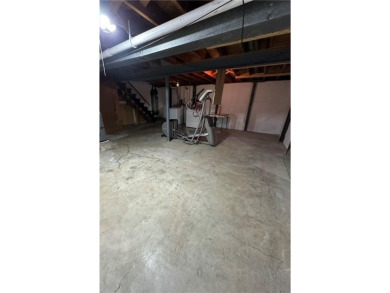 Beautifully updated with an open floor plan, this charming on Royal Meadows Golf Course in Missouri - for sale on GolfHomes.com, golf home, golf lot