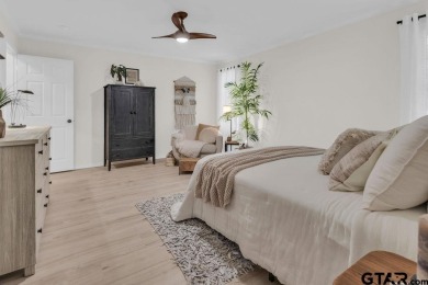 Welcome to this Traditional, with a Modern flare, home that has on Hide-A-Way Lake Golf Course in Texas - for sale on GolfHomes.com, golf home, golf lot