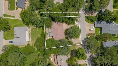 Welcome to this Traditional, with a Modern flare, home that has on Hide-A-Way Lake Golf Course in Texas - for sale on GolfHomes.com, golf home, golf lot