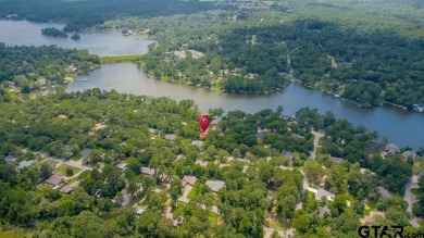 Welcome to this Traditional, with a Modern flare, home that has on Hide-A-Way Lake Golf Course in Texas - for sale on GolfHomes.com, golf home, golf lot
