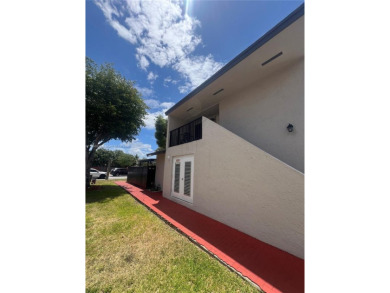 MUST SEE!!! GREAT LOCATION.... BEAUTIFUL TOWNHOUSE CONDO TOTALY on Miccosukee Golf and Country Club in Florida - for sale on GolfHomes.com, golf home, golf lot