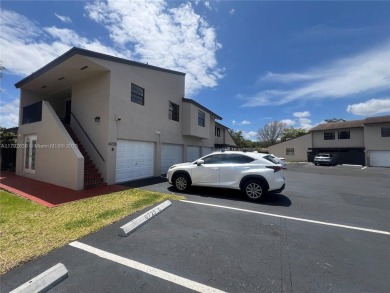 MUST SEE!!! GREAT LOCATION.... BEAUTIFUL TOWNHOUSE CONDO TOTALY on Miccosukee Golf and Country Club in Florida - for sale on GolfHomes.com, golf home, golf lot