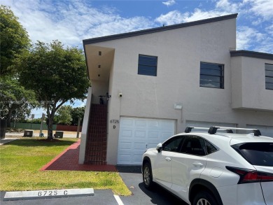 MUST SEE!!! GREAT LOCATION.... BEAUTIFUL TOWNHOUSE CONDO TOTALY on Miccosukee Golf and Country Club in Florida - for sale on GolfHomes.com, golf home, golf lot
