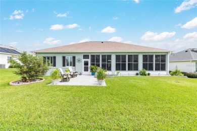 WELCOME TO THIS GORGEOUS GOLF COURSE HOME IN THE HIGHLEY on Ocala Palms Golf and Country Club in Florida - for sale on GolfHomes.com, golf home, golf lot