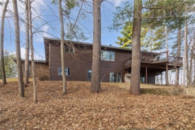 This custom-built, 5 BD/3 BA brick rambler is a rare find on Spring Valley Golf Course in Wisconsin - for sale on GolfHomes.com, golf home, golf lot