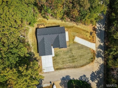 PREMIUM NEW CONSTRUCTION HOME in popular, gated Raintree on Raintree Country Club in Missouri - for sale on GolfHomes.com, golf home, golf lot