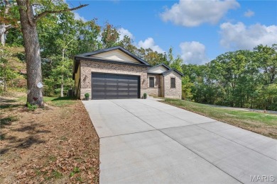 PREMIUM NEW CONSTRUCTION HOME in popular, gated Raintree on Raintree Country Club in Missouri - for sale on GolfHomes.com, golf home, golf lot