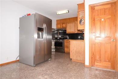 A charming detached one-family home nestled in the desirable on Marine Park Golf Course in New York - for sale on GolfHomes.com, golf home, golf lot