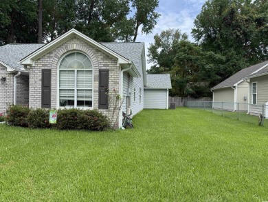 Beautiful 4 bedroom, 3 full bath Ranch Style home in the very on Azalea Sands Golf Club in South Carolina - for sale on GolfHomes.com, golf home, golf lot