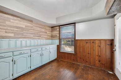 Awesome opportunity to buy in a well-established location with on Keeton Park Golf Course in Texas - for sale on GolfHomes.com, golf home, golf lot