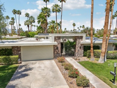 Welcome to 1540 E. Sierra Way, Palm Springs--where mid-century on Canyon Estates Golf Course in California - for sale on GolfHomes.com, golf home, golf lot