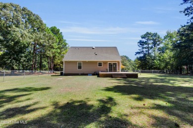 Beautiful 3-bedroom, 2-bathroom home tucked away on nearly an on Minnesott Golf and Country Club in North Carolina - for sale on GolfHomes.com, golf home, golf lot