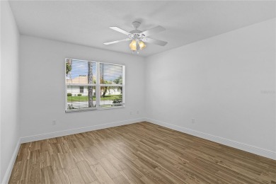 ~NO BOND~ ~2018 ROOF~ ~NO CARPET~ ~2 WALK-IN SHOWERS~ ~2016 HVAC on The Links of Spruce Creek in Florida - for sale on GolfHomes.com, golf home, golf lot