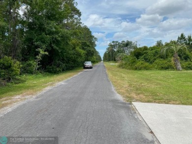 Excellent Location within Indian Lake Estates, close to club on Indian Lake Estates Golf and Country Club in Florida - for sale on GolfHomes.com, golf home, golf lot