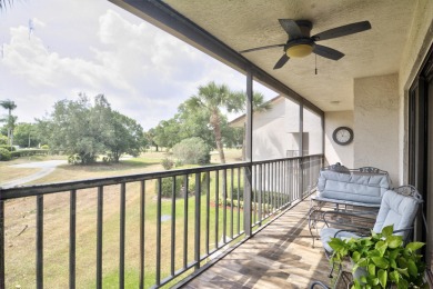 Beautiful 3/3 two story condo, open floor plan with spectacular on Meadowood Golf and Tennis Club in Florida - for sale on GolfHomes.com, golf home, golf lot