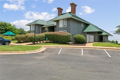 Enjoy breathtaking and panoramic views of the James River in on Kingsmill Resort and Golf Club in Virginia - for sale on GolfHomes.com, golf home, golf lot