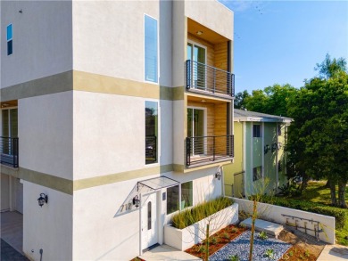 This newly built modern single family residence offers over 2 on Arroyo Seco Golf Course in California - for sale on GolfHomes.com, golf home, golf lot
