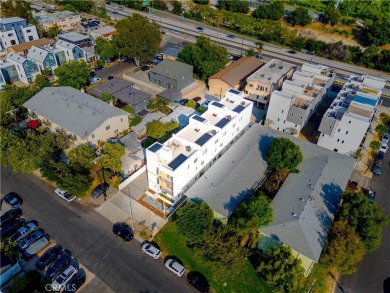 This newly built modern single family residence offers over 2 on Arroyo Seco Golf Course in California - for sale on GolfHomes.com, golf home, golf lot