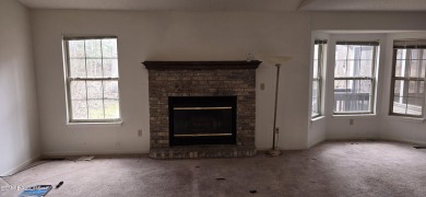 Nice three bedroom, two bath home with two car garage on Druid Hills Golf Club in Tennessee - for sale on GolfHomes.com, golf home, golf lot