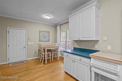 Charming Pinehurst home with Transferable Charter Membership.
 on Pinehurst Resort and Country Club in North Carolina - for sale on GolfHomes.com, golf home, golf lot