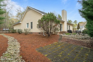 Charming Pinehurst home with Transferable Charter Membership.
 on Pinehurst Resort and Country Club in North Carolina - for sale on GolfHomes.com, golf home, golf lot