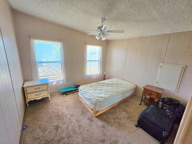 This 2 bedroom 2 bath home is ready for immediate occupancy! on Pine Lakes Country Club in Florida - for sale on GolfHomes.com, golf home, golf lot