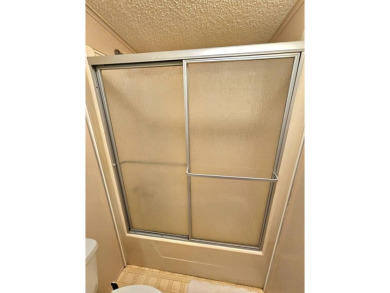 This 2 bedroom 2 bath home is ready for immediate occupancy! on Pine Lakes Country Club in Florida - for sale on GolfHomes.com, golf home, golf lot