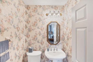 Under contract-accepting backup offers. DON'T MISS THIS DEAL on Pelican Pointe Golf and Country Club in Florida - for sale on GolfHomes.com, golf home, golf lot