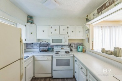 Charming Ground-Floor Condo - Fully Furnished! Priced to on Lake Forest Yacht and Country Club in Alabama - for sale on GolfHomes.com, golf home, golf lot