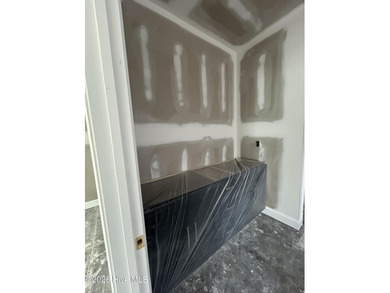 Beautiful 3 bedroom, PLUS OFFICE AND BONUS ROOM with 2.5 bath on Woodlake Country Club in North Carolina - for sale on GolfHomes.com, golf home, golf lot