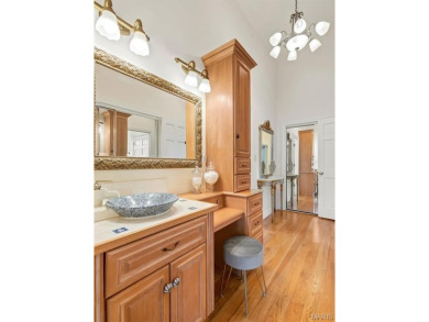 5 bedrooms, 4 bathrooms, 3 fireplaces, 2 stories,1 finished on Birch Creek Golf Club in Missouri - for sale on GolfHomes.com, golf home, golf lot