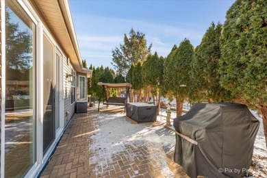 WELCOME TO THIS METICULOUSLY MAINTAINED HOME IN BEAUTIFUL DEL on Whisper Creek Golf Club in Illinois - for sale on GolfHomes.com, golf home, golf lot