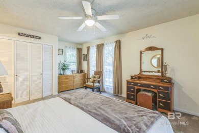 Charming Ground-Floor Condo - Fully Furnished! Priced to on Lake Forest Yacht and Country Club in Alabama - for sale on GolfHomes.com, golf home, golf lot