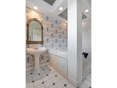 5 bedrooms, 4 bathrooms, 3 fireplaces, 2 stories,1 finished on Birch Creek Golf Club in Missouri - for sale on GolfHomes.com, golf home, golf lot