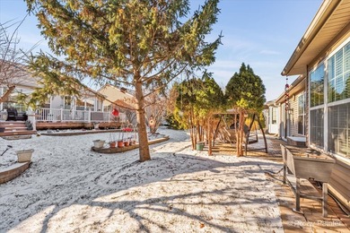 WELCOME TO THIS METICULOUSLY MAINTAINED HOME IN BEAUTIFUL DEL on Whisper Creek Golf Club in Illinois - for sale on GolfHomes.com, golf home, golf lot